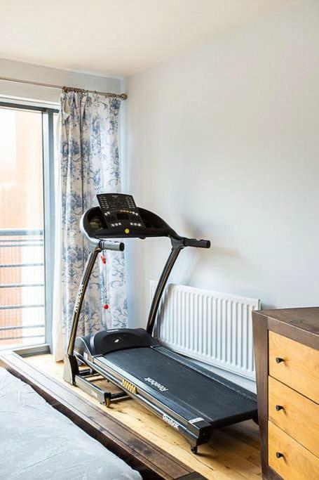 Spacious Belfast City Centre Duplex Apartment Bagian luar foto