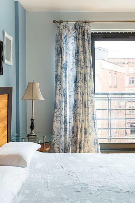 Spacious Belfast City Centre Duplex Apartment Bagian luar foto