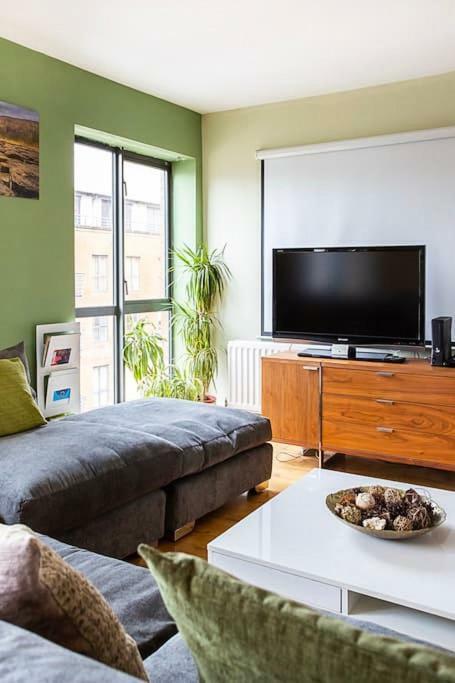 Spacious Belfast City Centre Duplex Apartment Bagian luar foto